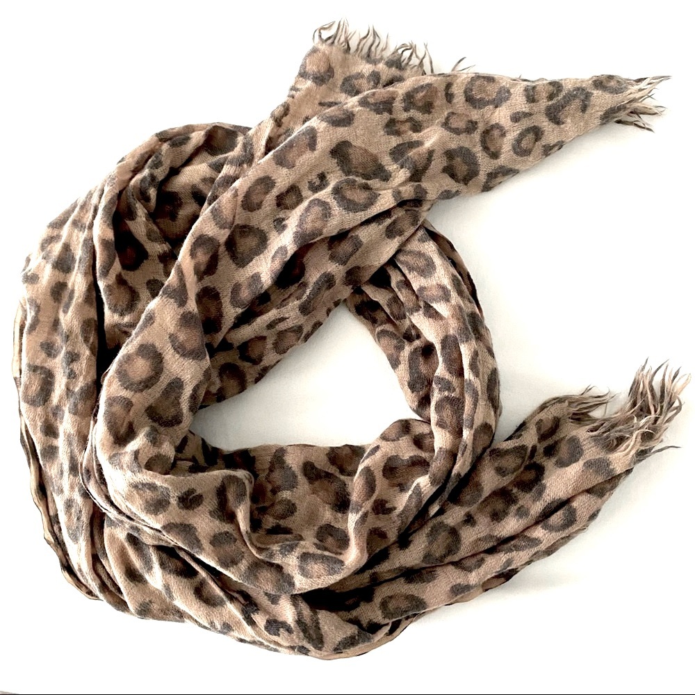 Wilfred scarf